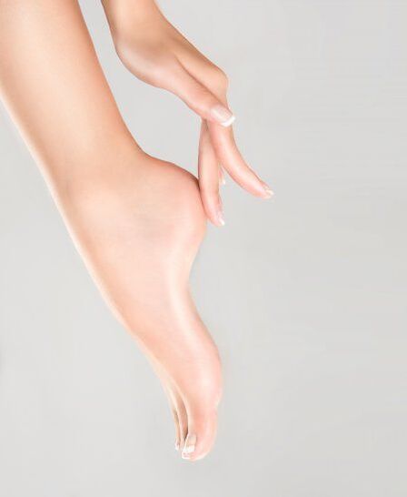peau des pieds sans champignon